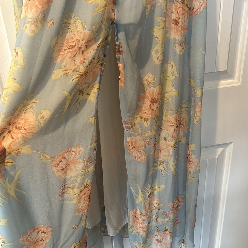 Aakaa Blue And Pink Floral Ruffle Off The Shoulder Long Sleeved Dress - Picture 6 of 11